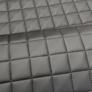 10mb OUTLET SOFT Czarna Eco Eko skóra pikowana 5x5 na piance Tkanina tapicerska Materiał obiciowy meblowy